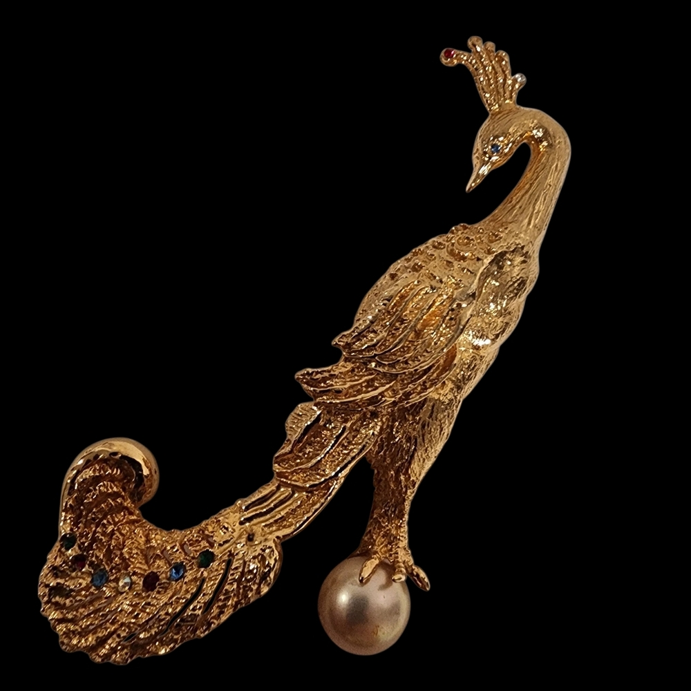 Vintage Oleg Cassini 1964 brooch peacock rhinestones and faux pearl gold  A0033 - Picture 8 of 16